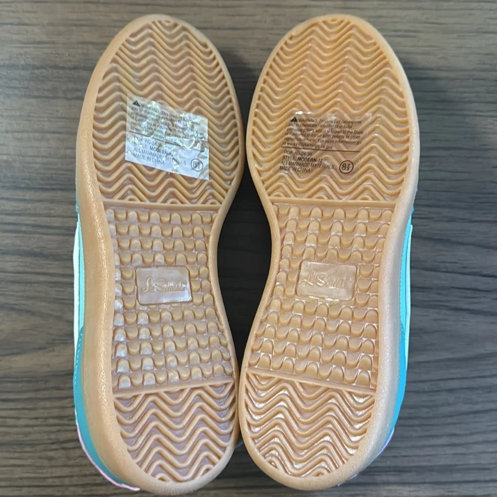 Brand NEW La Shiloh Women’s Stylish Teal and White Sneakers - Picture 6 of 8